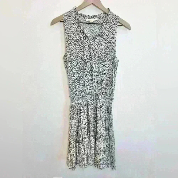 lovestitch Dresses & Skirts - Lovestitch Ruffle Sleeveless Dress Size Small